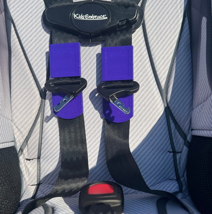 BuckleBuddeez Car Seat Strap Aligner
