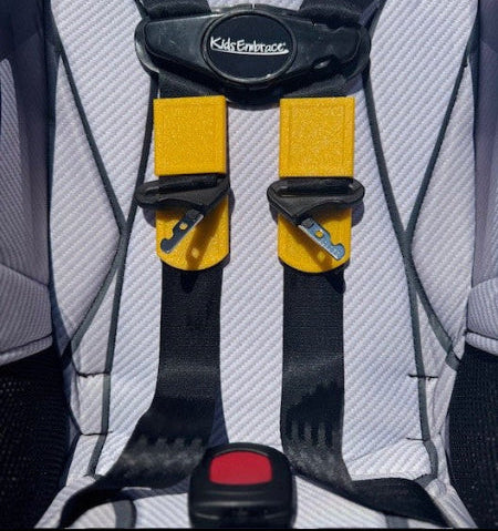 BuckleBuddeez Car Seat Strap Aligner